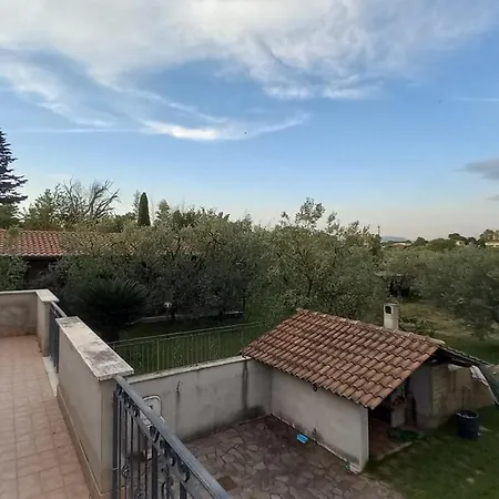 Domus Claudio In Villam Apartmán